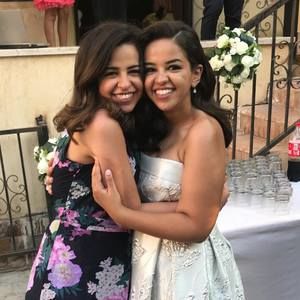 Meet your Posher, Dalia